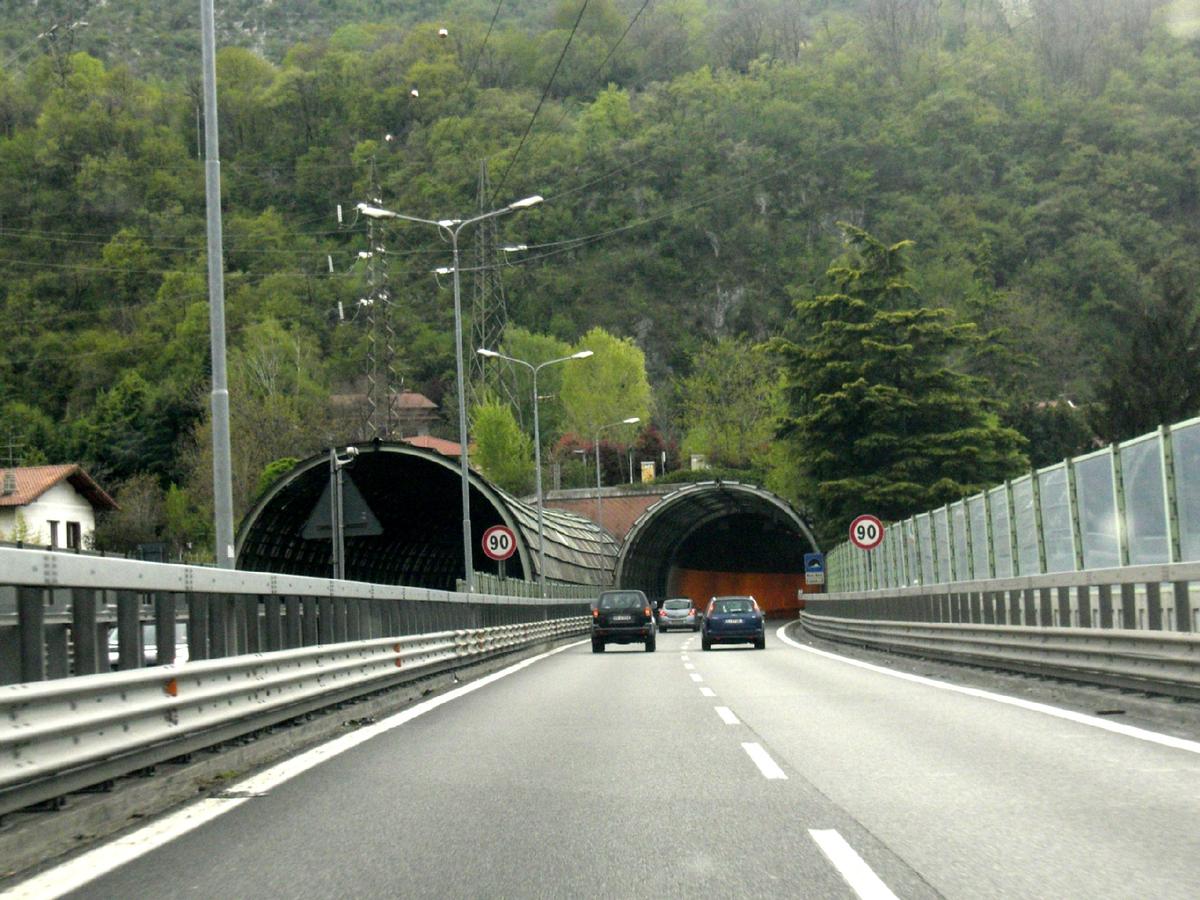 Tunnel de Monte Barro 