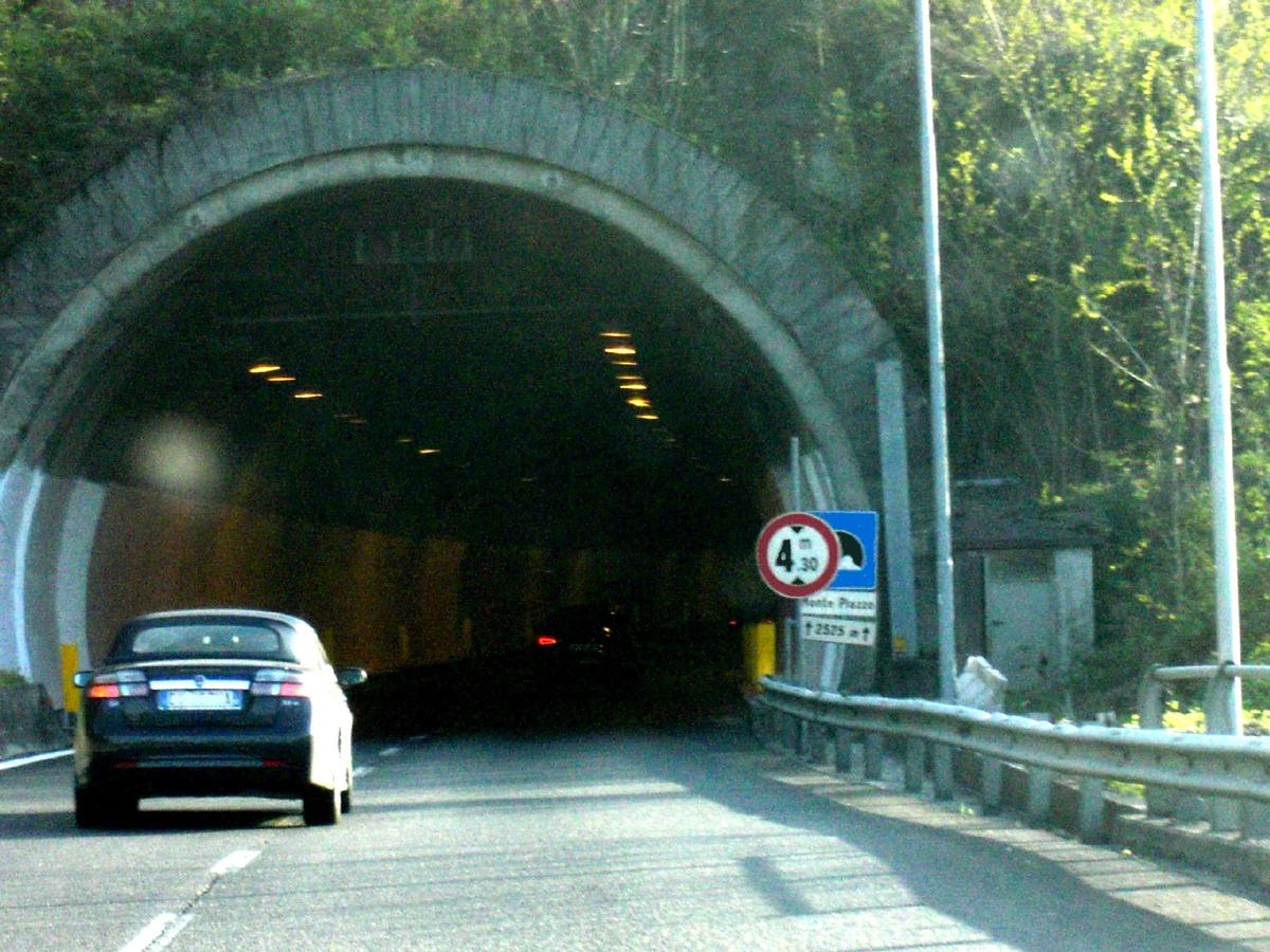 Monte Piazzo-Tunnel 