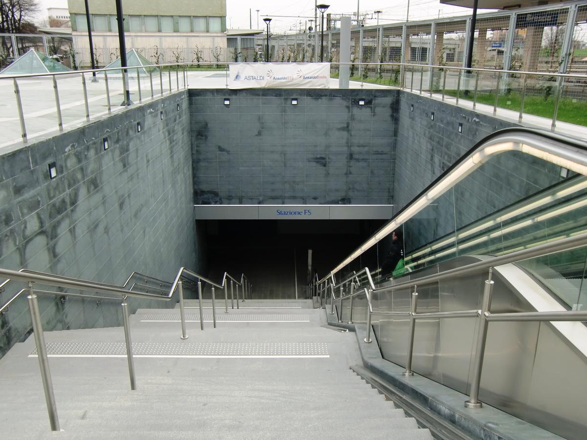 Station de métro Stazione FS 