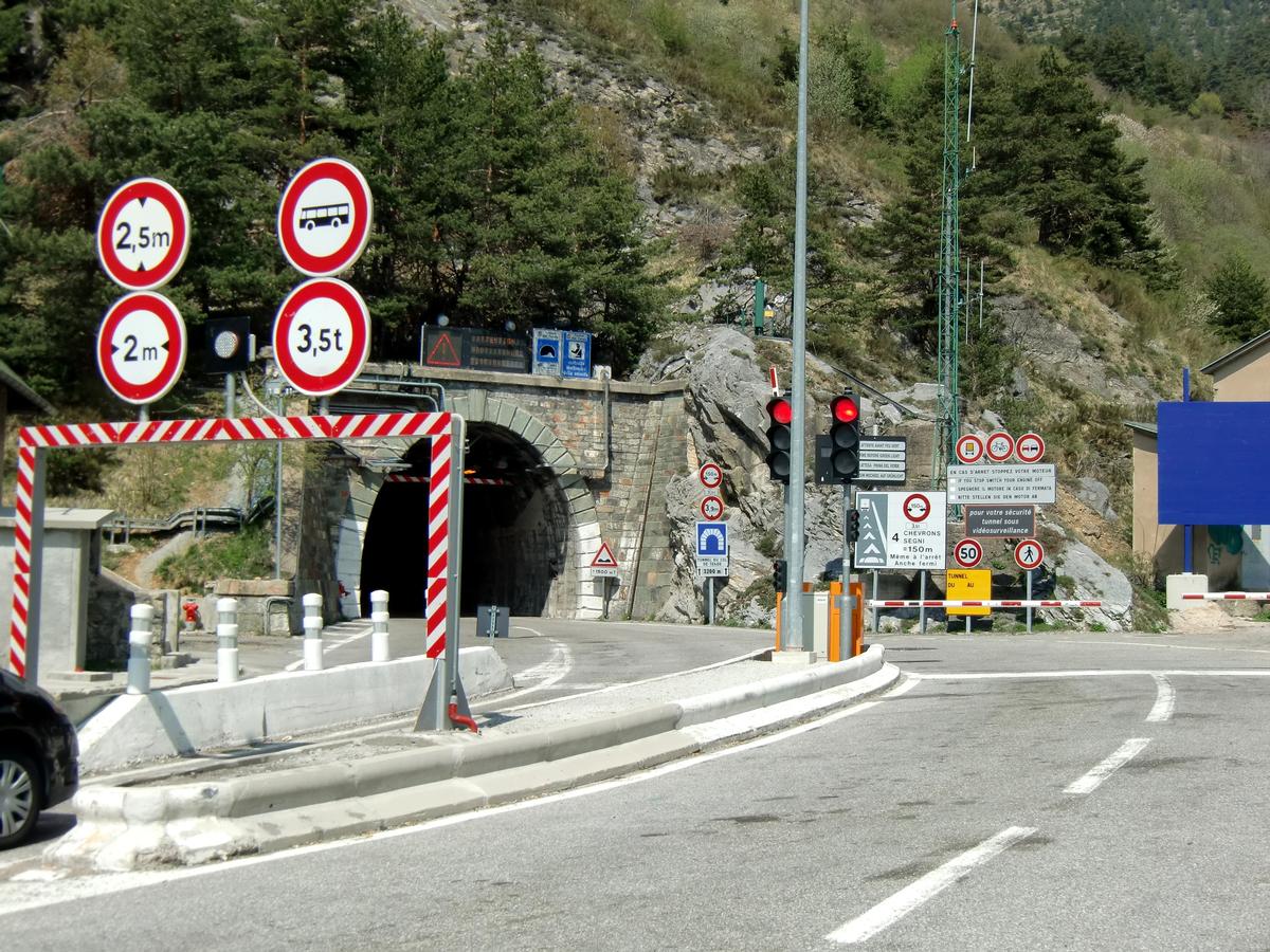 Col di Tenda Tunnel, french portal 