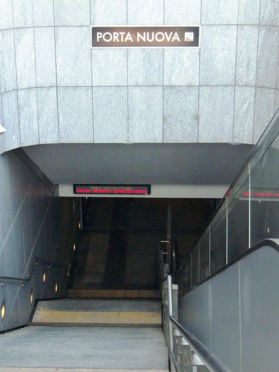 Station de métro Porta Nuova FS 