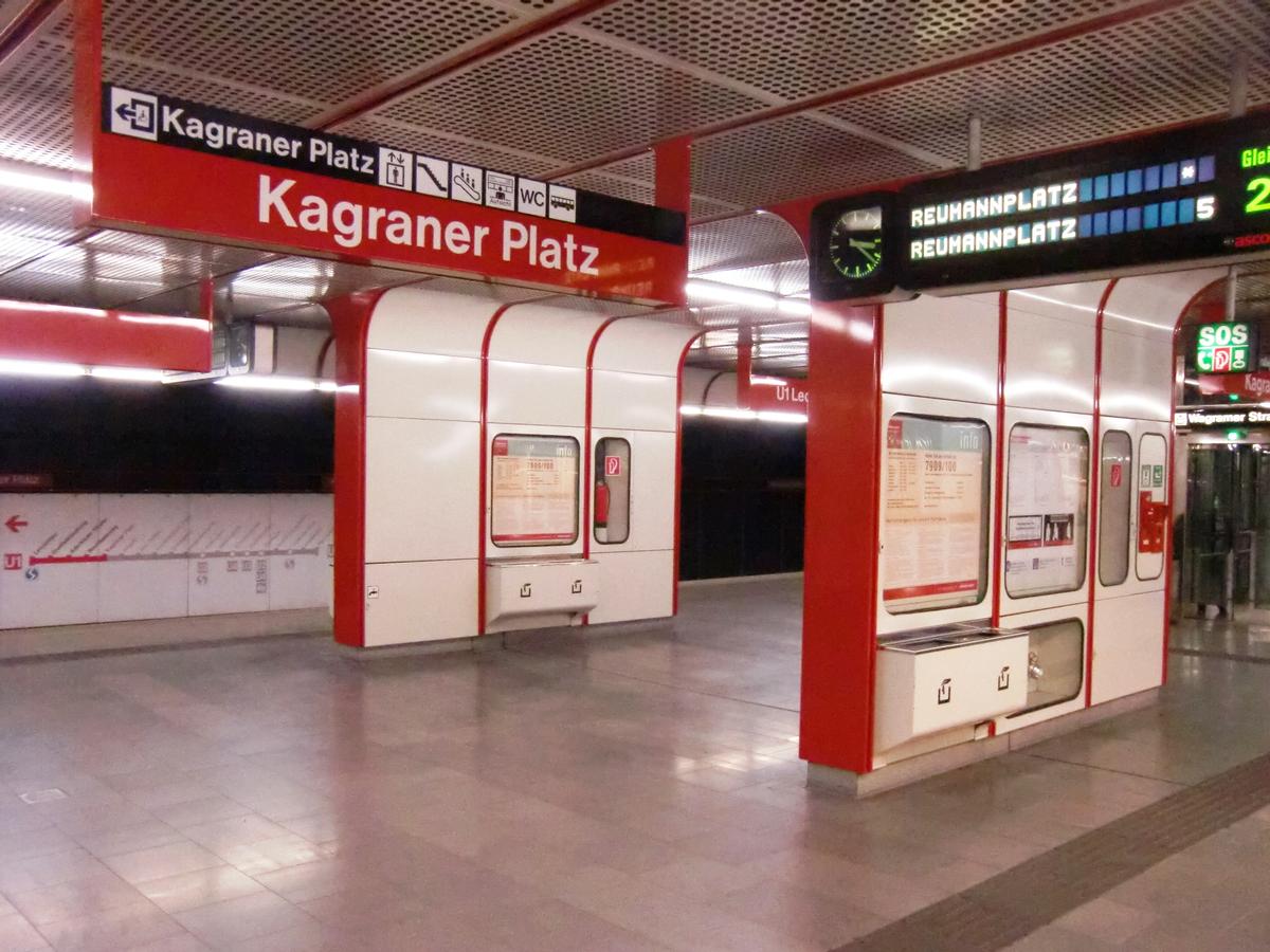 Kagraner Platz Metro Station, platform 