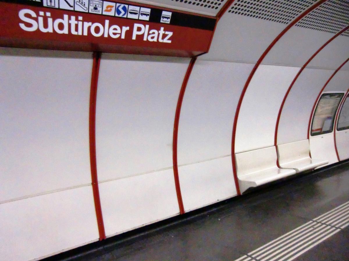 Station de métro Südtiroler Platz 