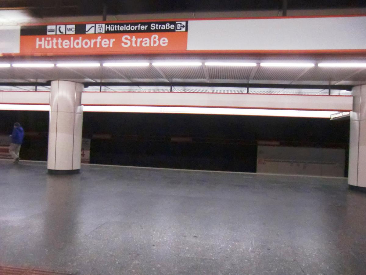 Hütteldorfer Straße Metro Station, platform 