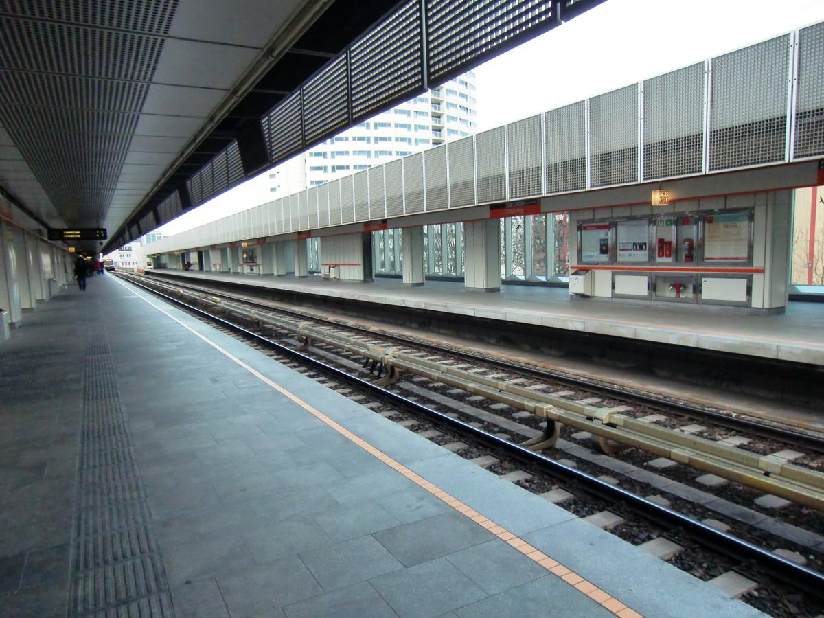 Ottakring U3 Station, platform 