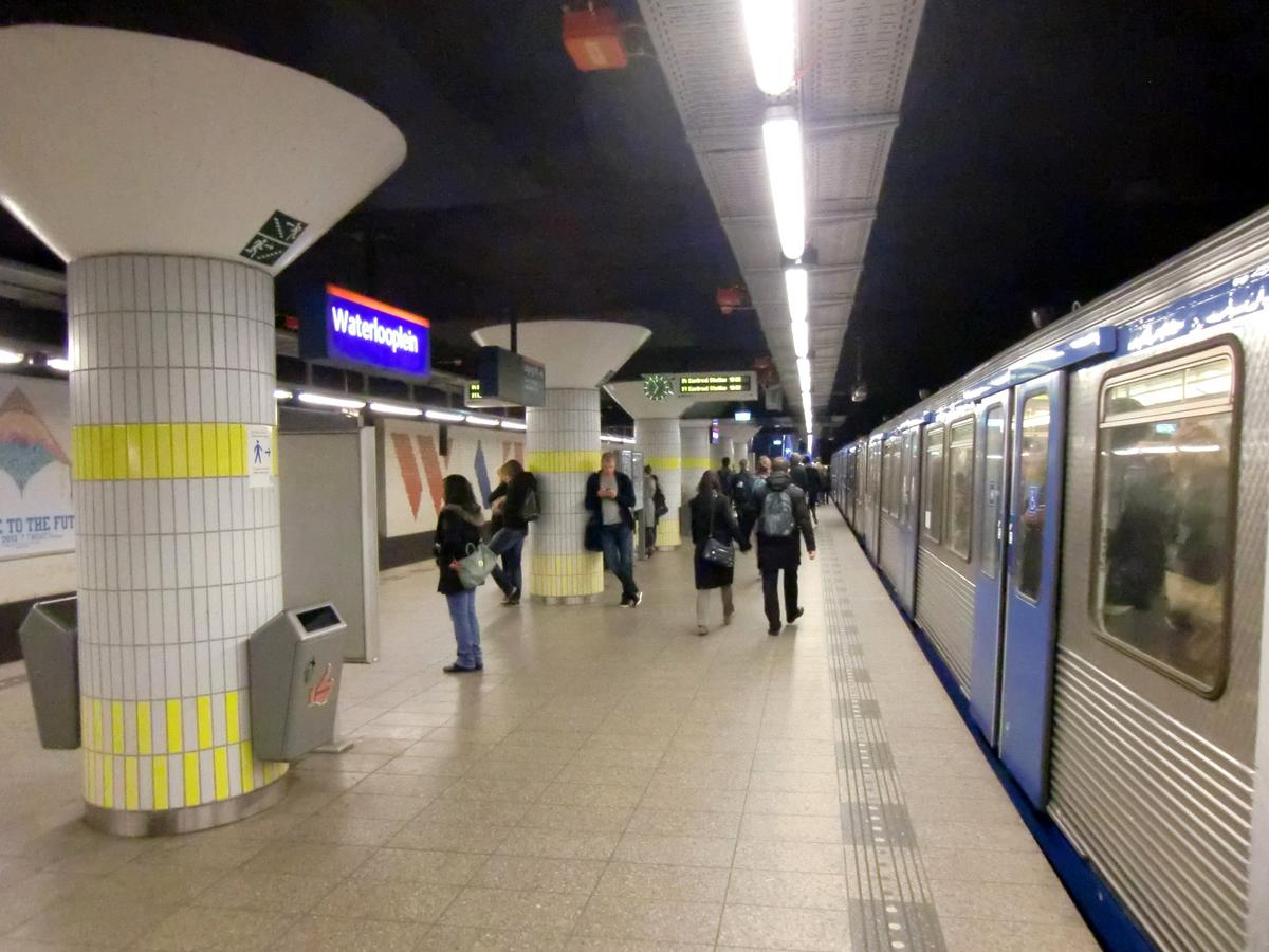 Waterlooplein Metro Station, platform 