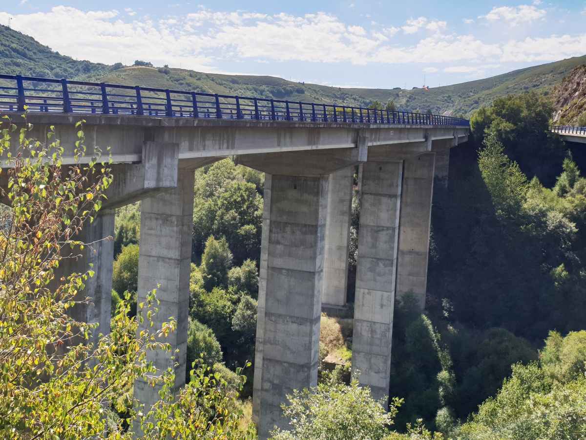 Las Hedradas Viaducts (A52) 