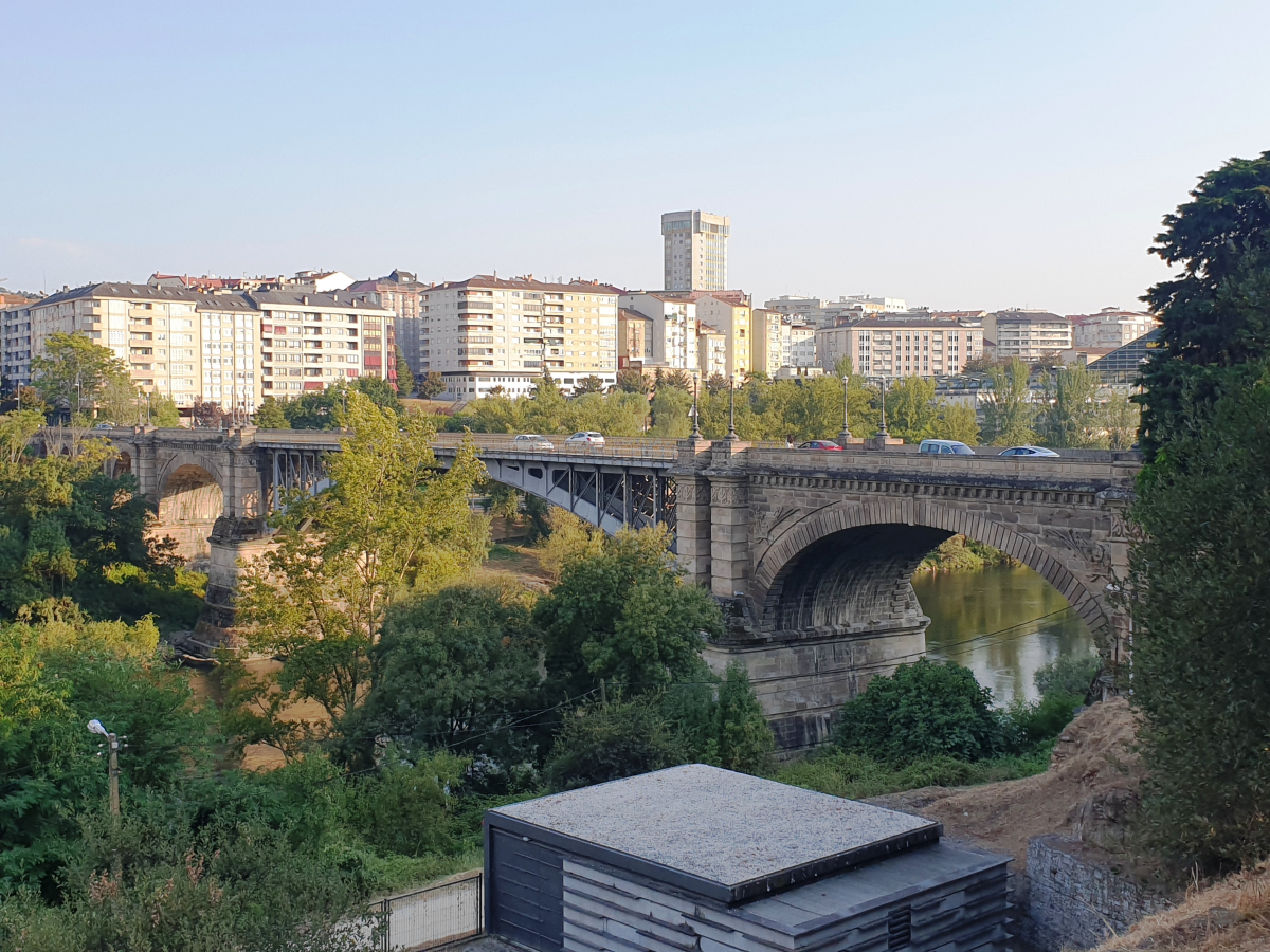 Neue Minobrücke Orense 