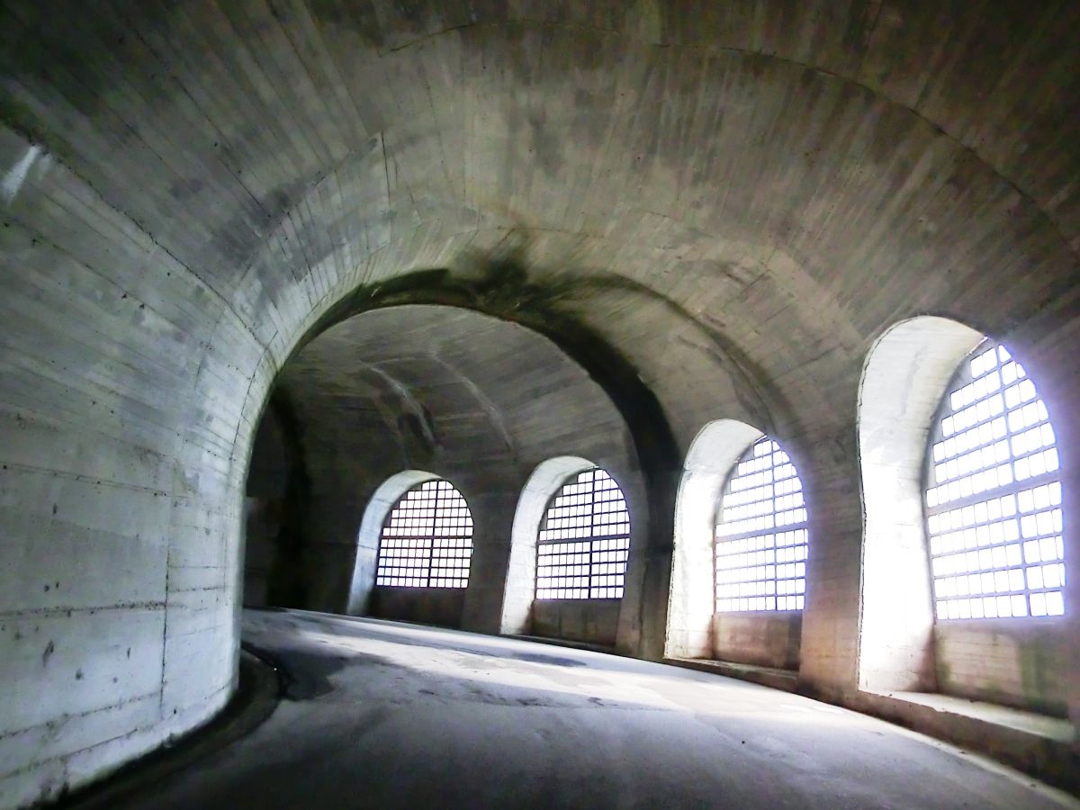 Tunnel Monte Colmo III 