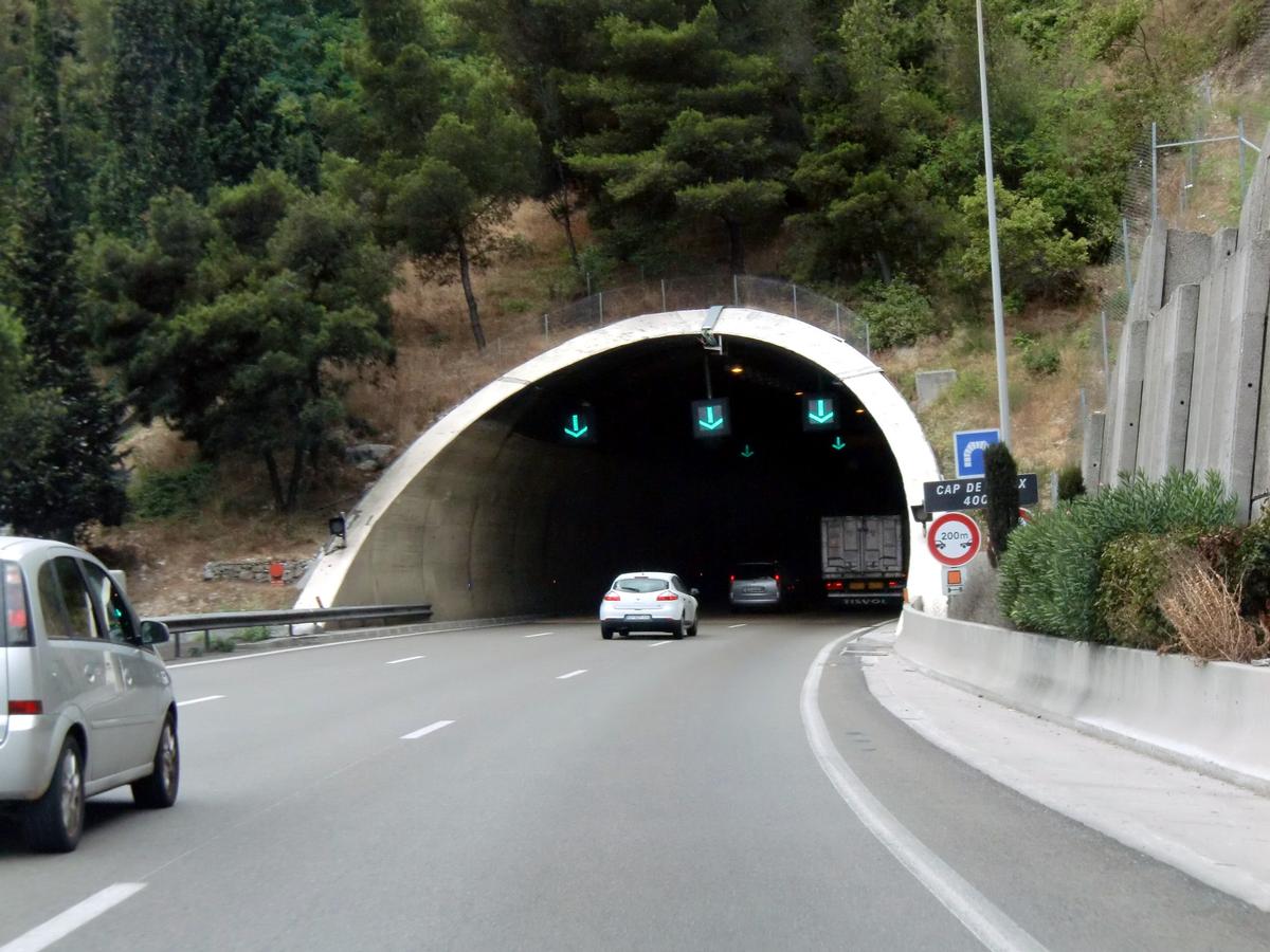 Tunnel de Cap de Croix eastern portal 