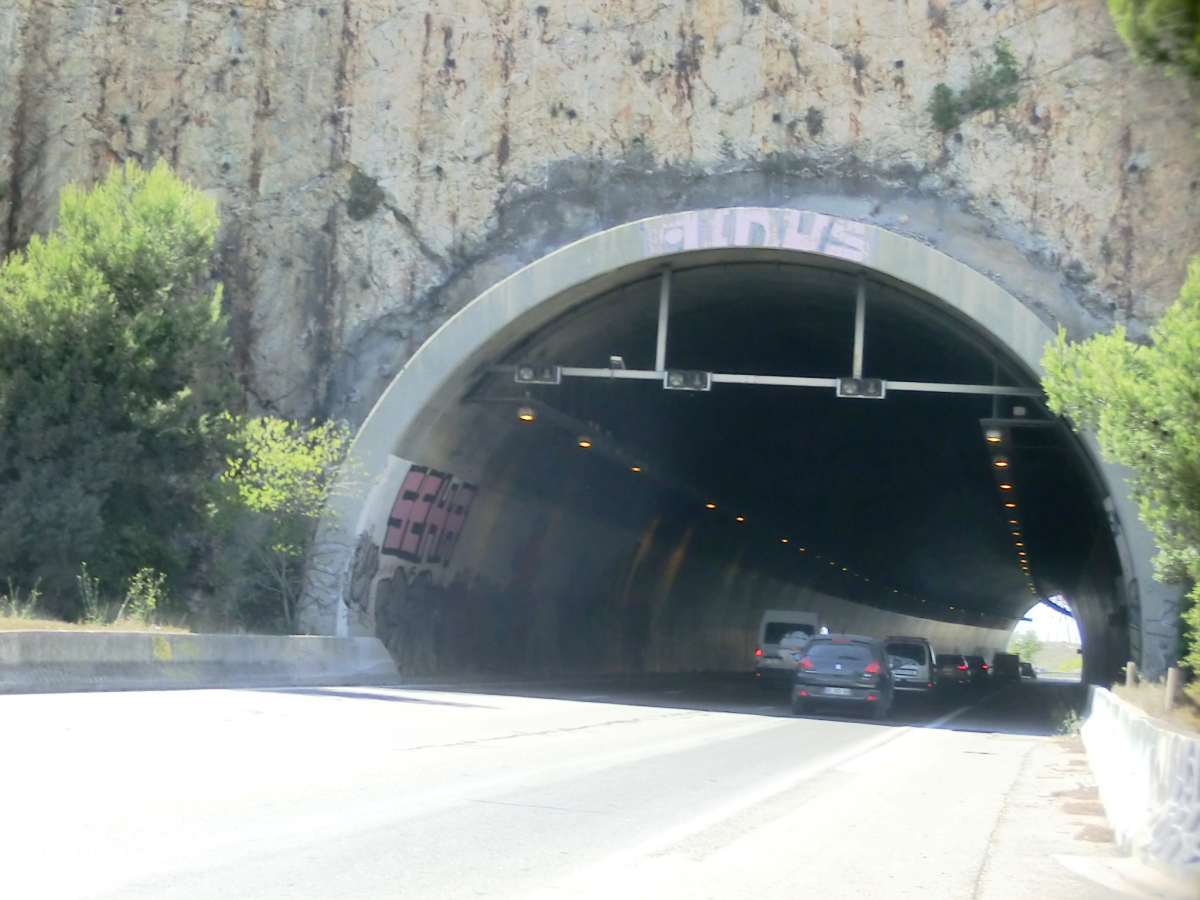 Treize-Vents Tunnel southern portal 
