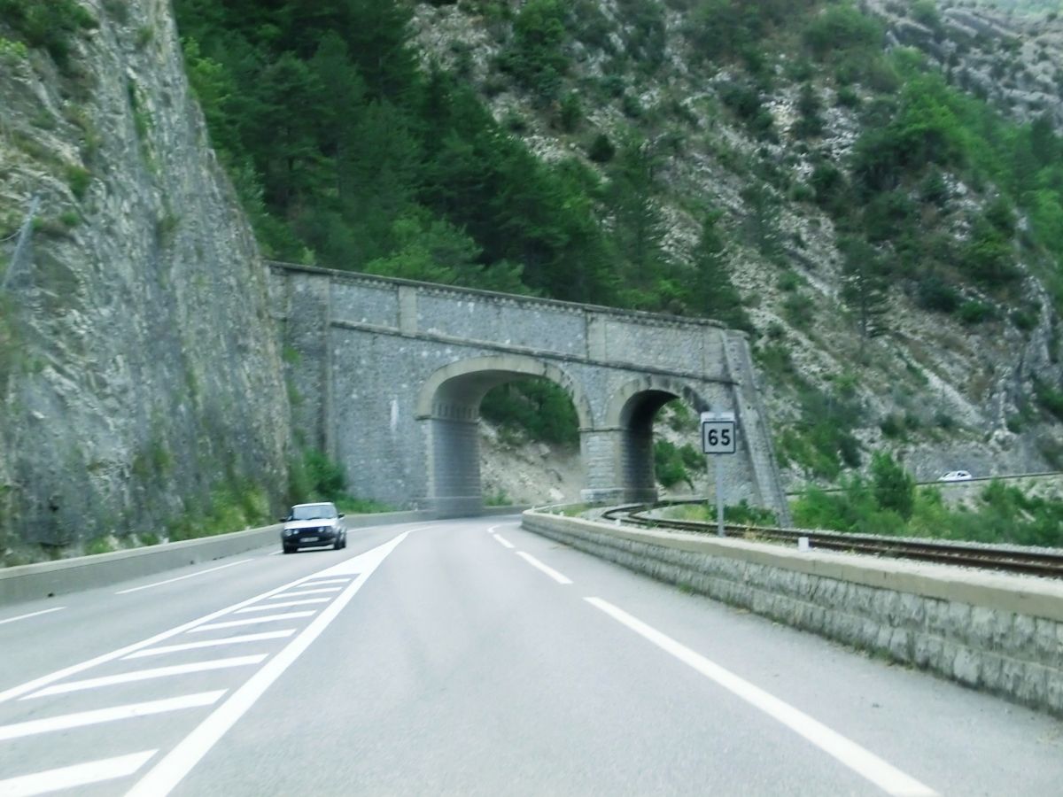Ponts des Eléphants, Cornillons II tunnel southern portal 