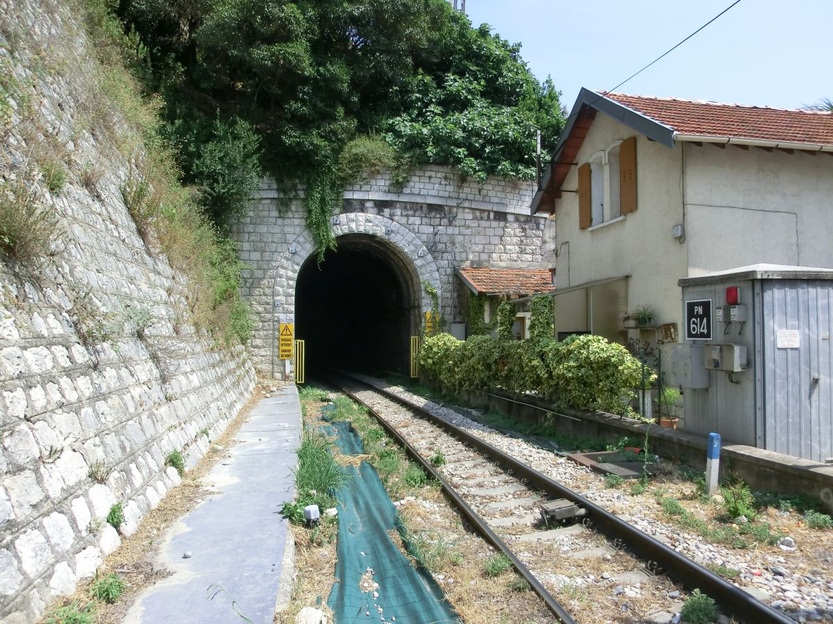 Saint-Philippe Tunnel western portal 