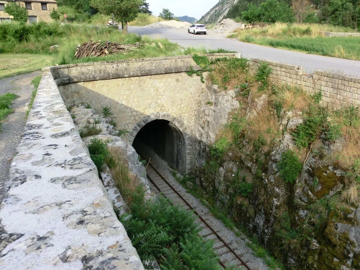 Scaffarels Tunnel western portal 