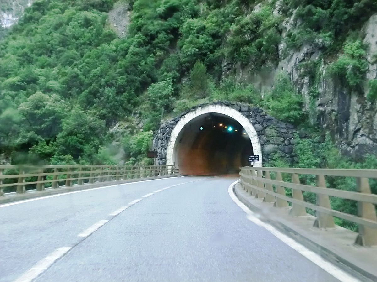 Reveston Tunnel northern portal 