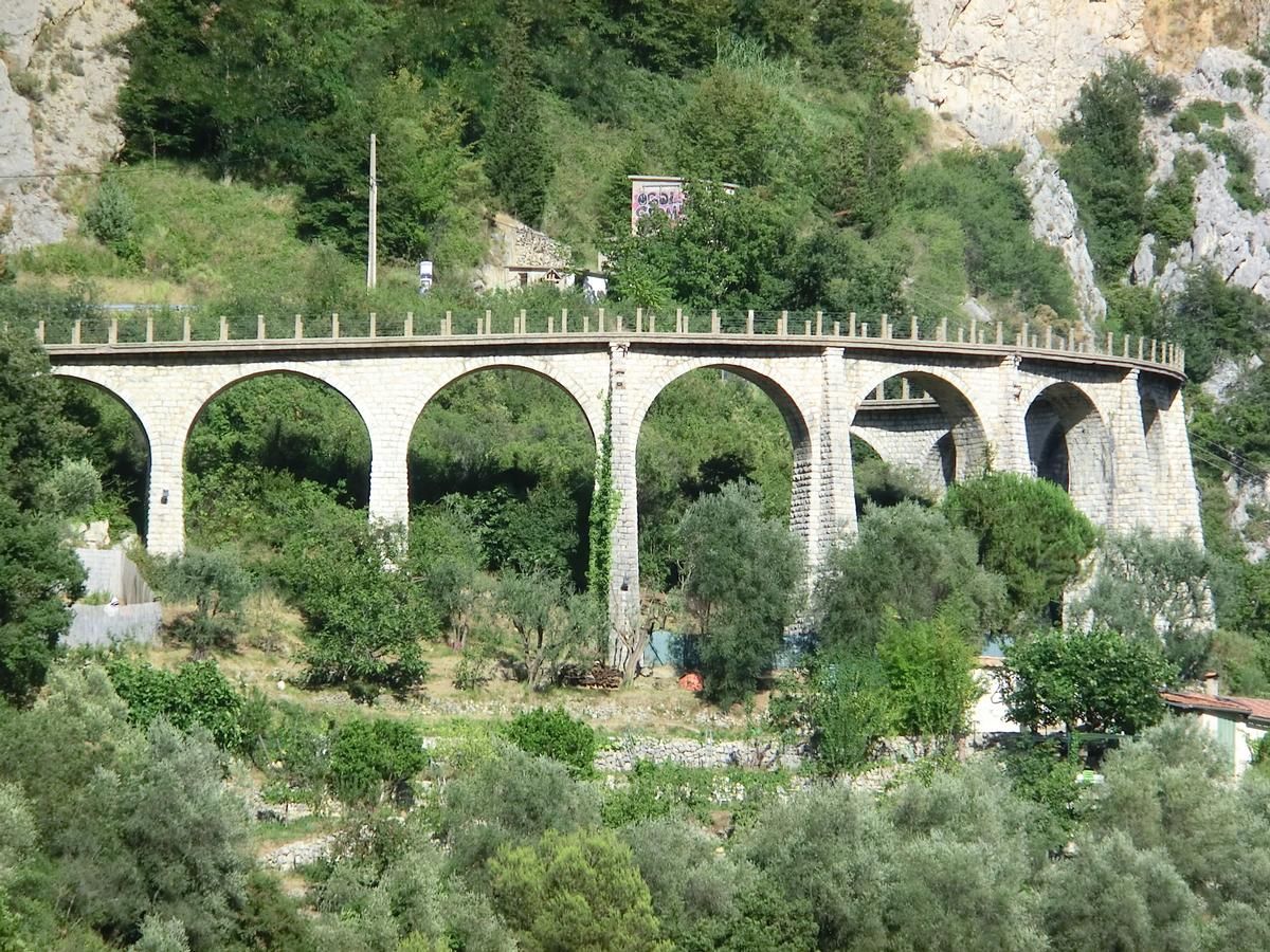 Caramel Viaduct 