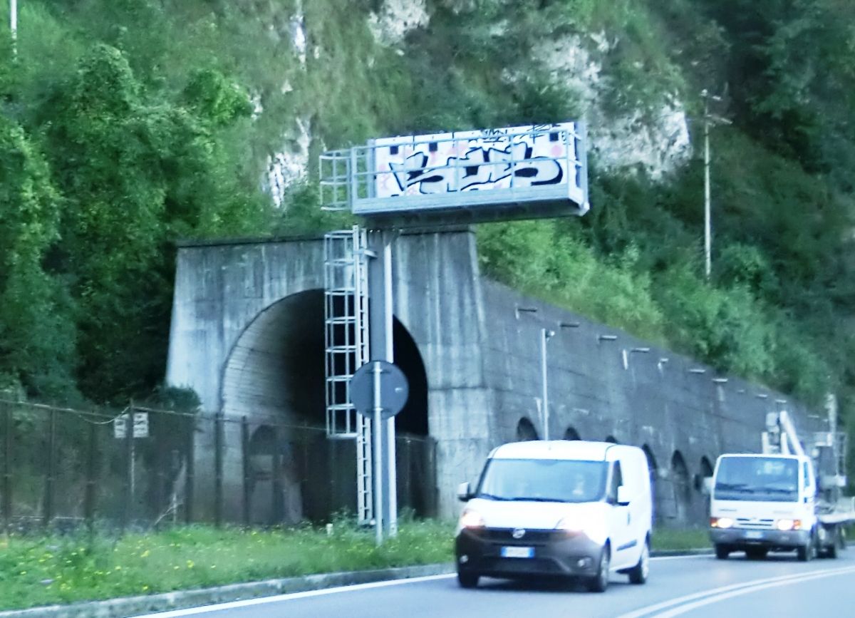 San Gregorio Tunnel northern portal 