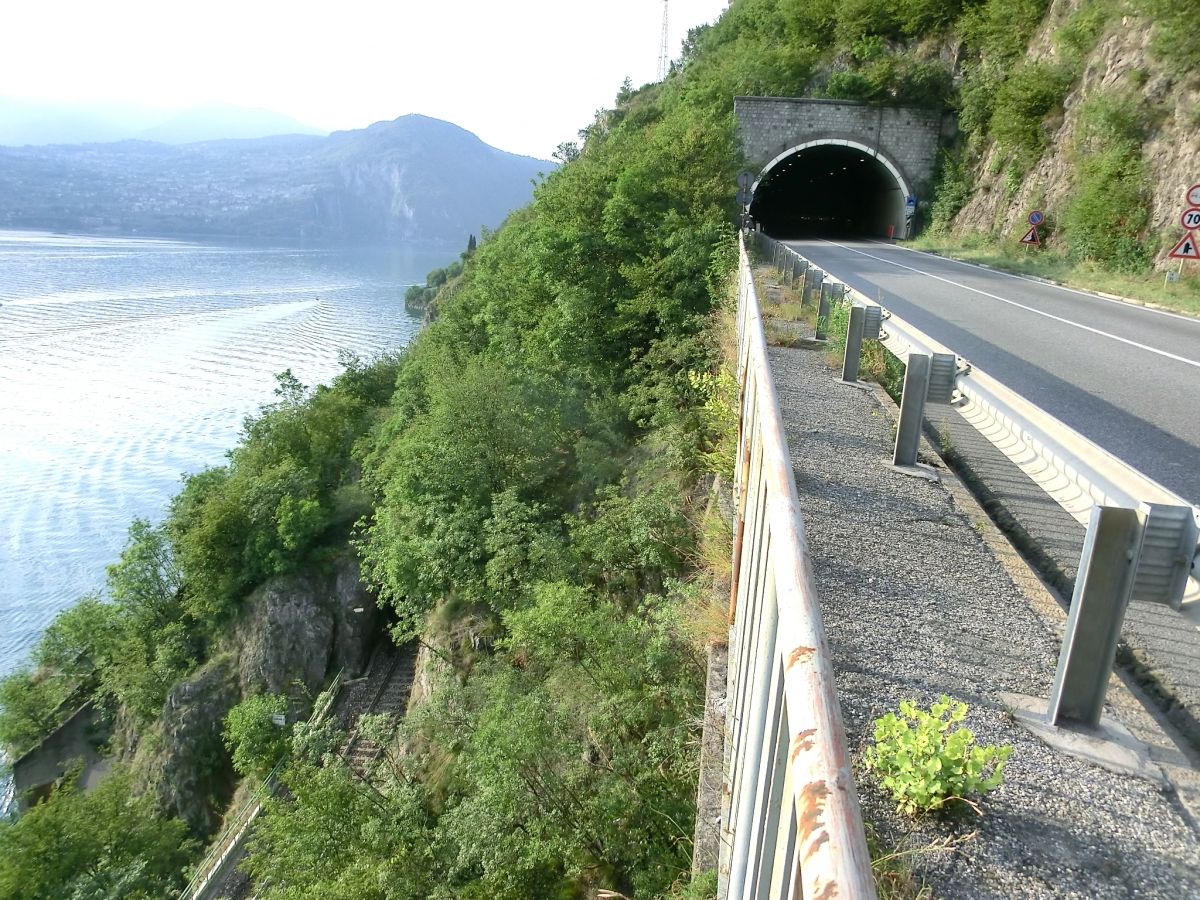 Val Comune 2 Tunnel (on the left) and San Carlo Tunnel southern portals 