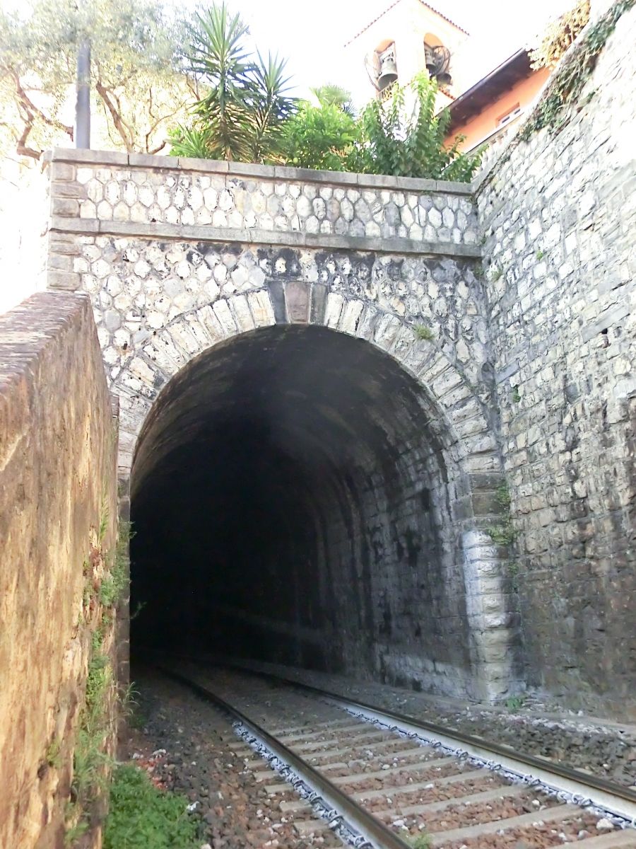 Vello Tunnel southern portal 