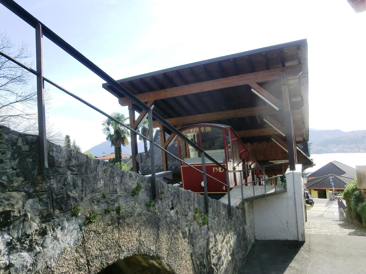 Cassarate-Monte Brè Funicular, Suvigliana second section station 