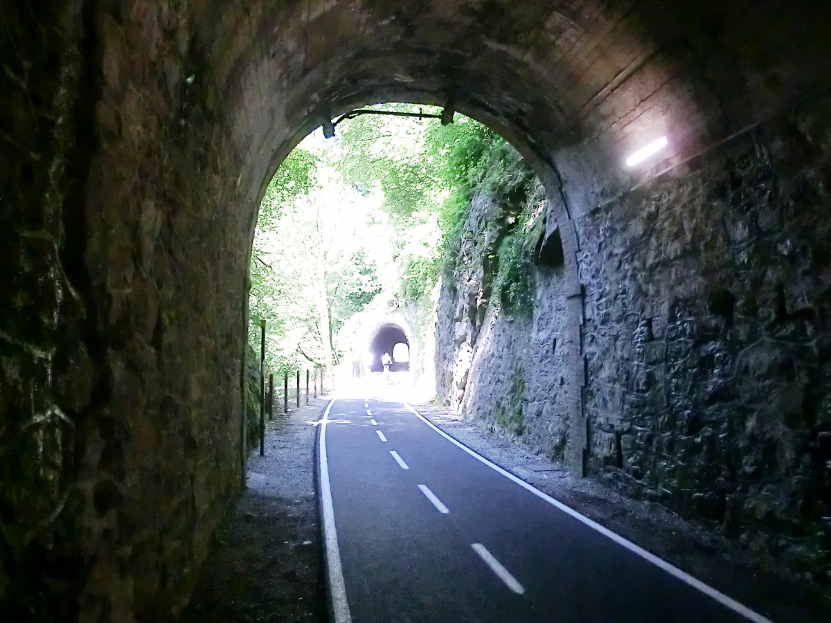 Tunnel de Clanezzo 