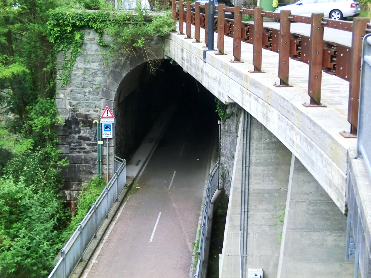 Sotto il Cornello Tunnel northern portal 