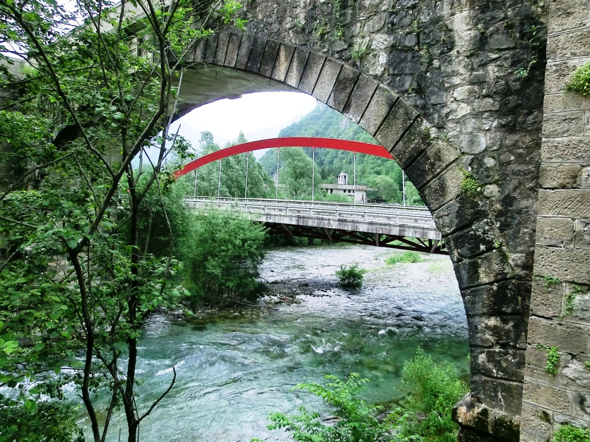 Pont de Lenna 