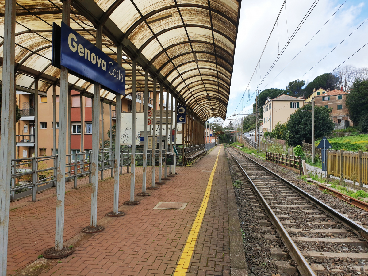 Genova Costa di Sestri Ponente Station 