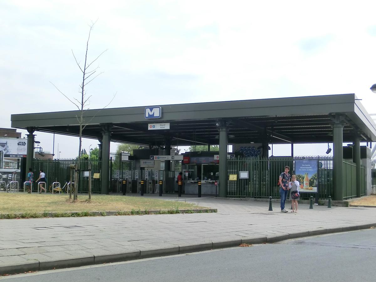 Metrobahnhof Heysel 