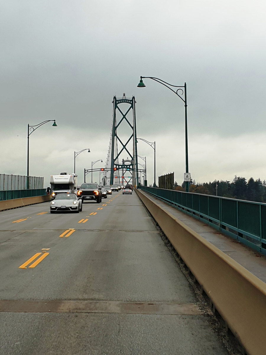 Lions Gate Bridge 