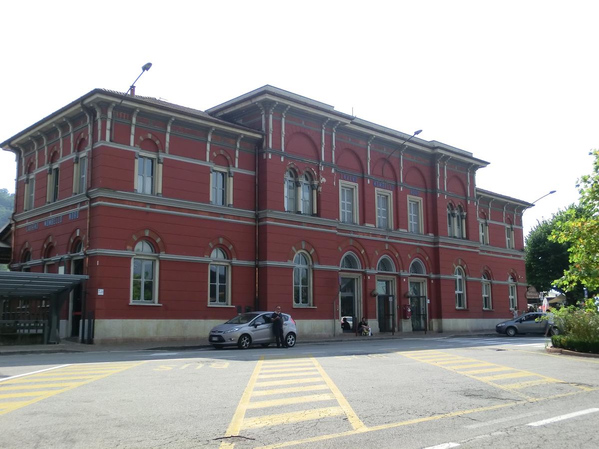 Gare de Laveno Mombello Nord 