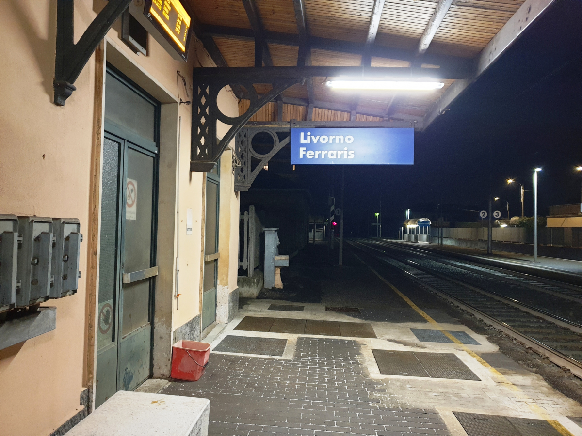 Livorno Ferraris Station 