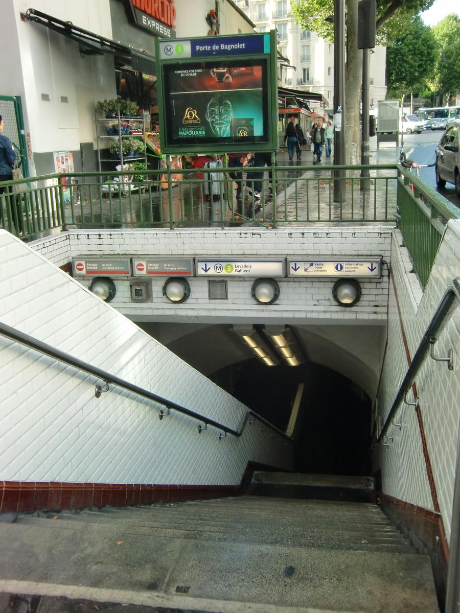 Porte de Bagnolet Metro Station 