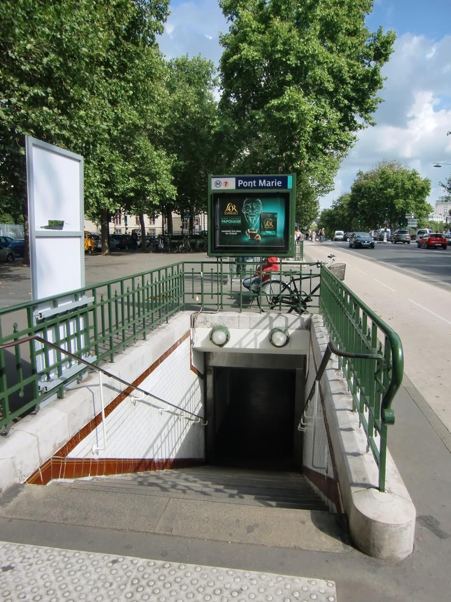 Metrobahnhof Pont Marie 