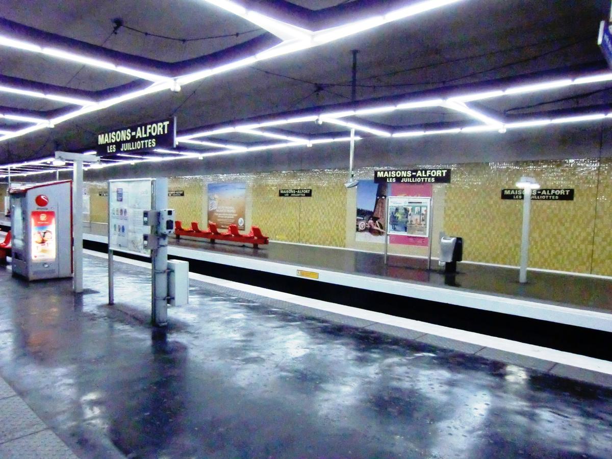 Maisons-Alfort - Les Juilliottes Metro Station 