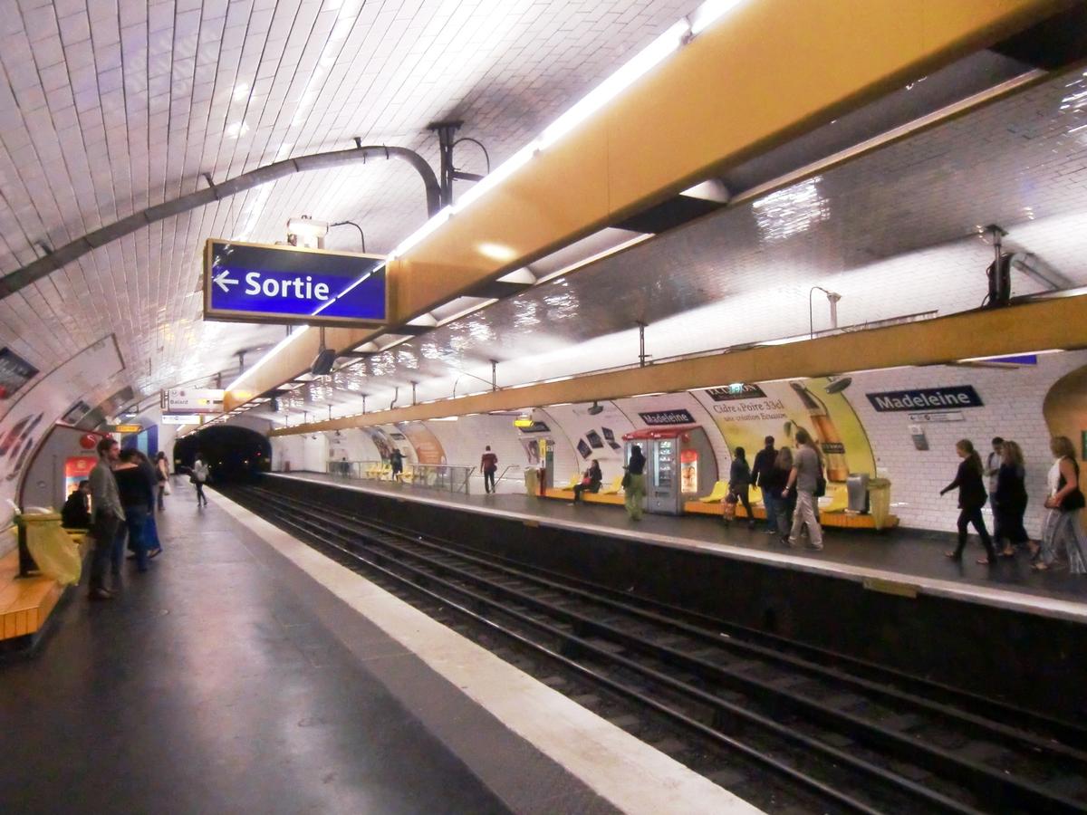 Madeleine metro station, line 12 platform 