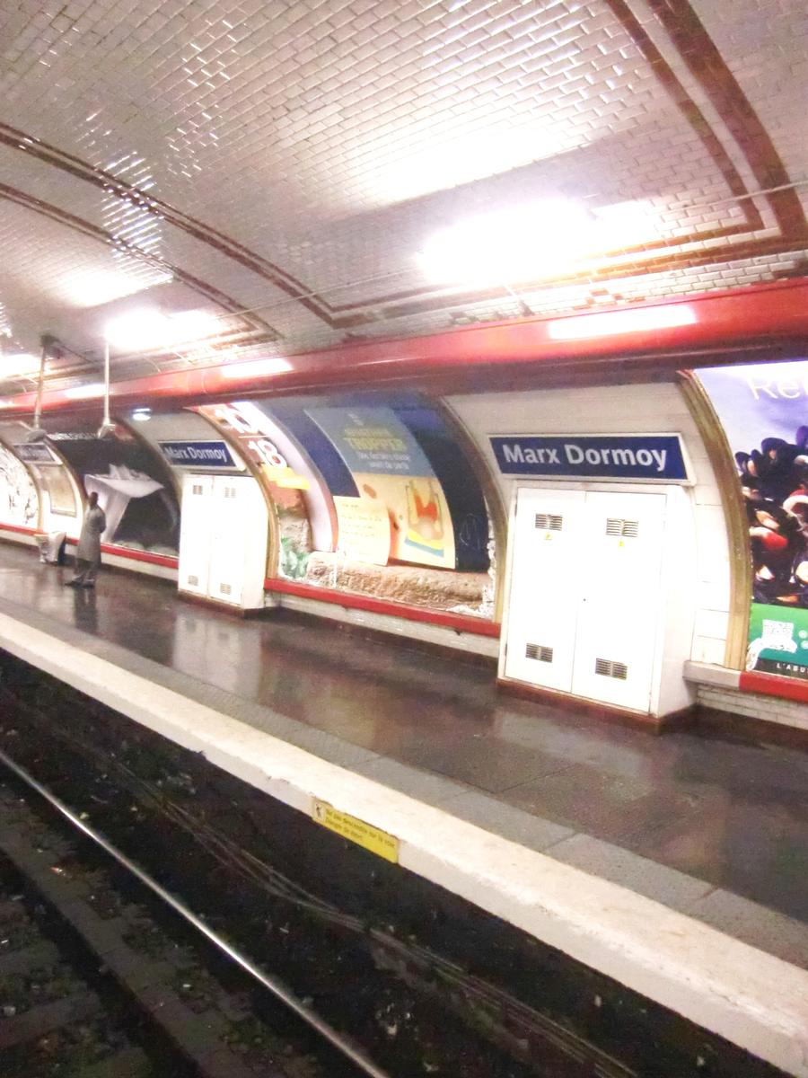 Metrobahnhof Marx Dormoy 