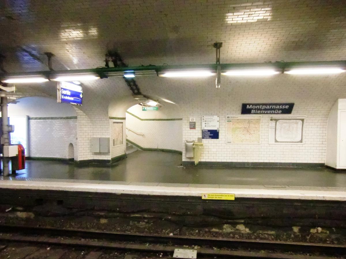 Montparnasse - Bienvenüe Metro Station, line 12 platform 
