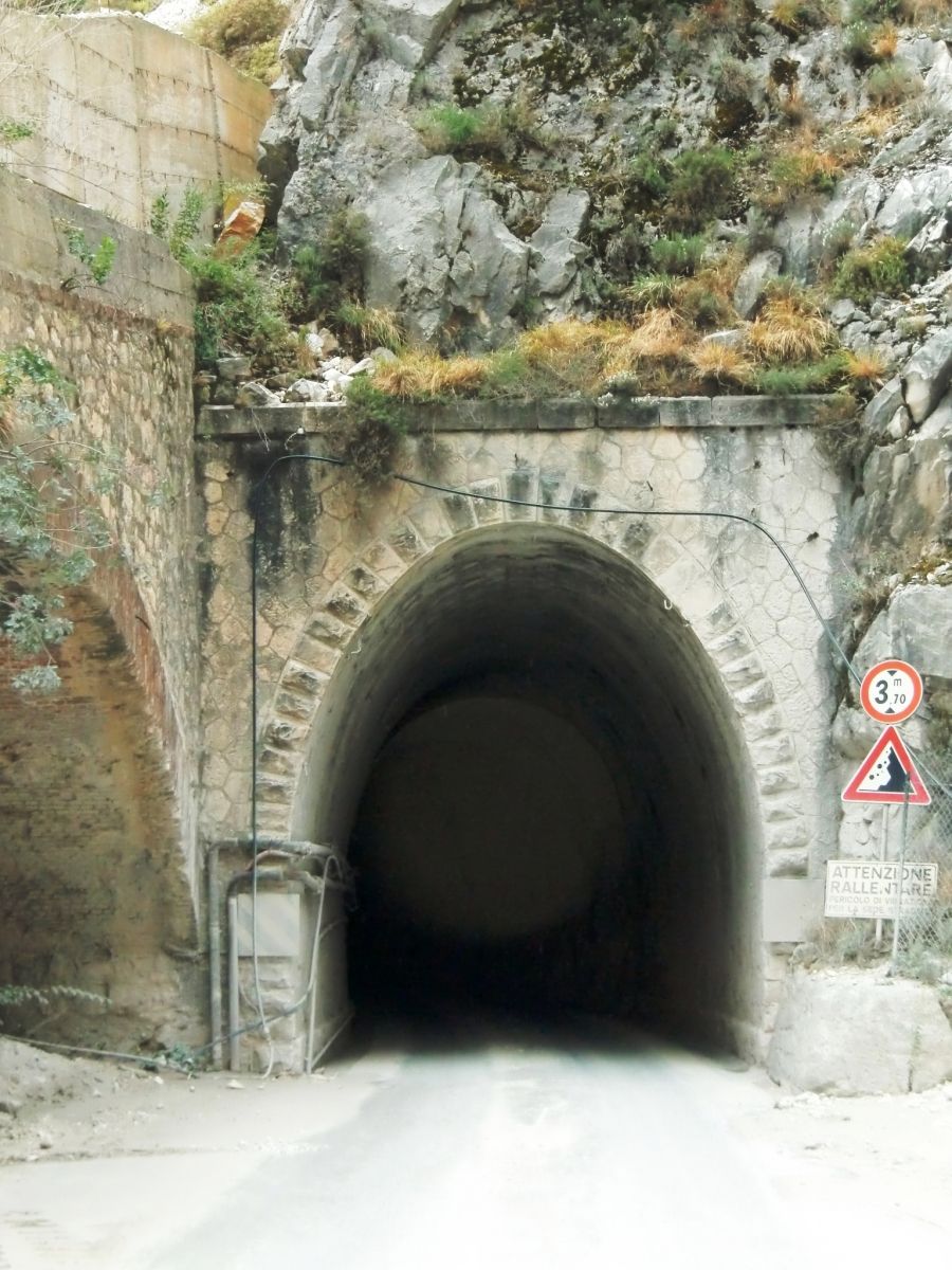 Belgia Tunnel eastern portal 
