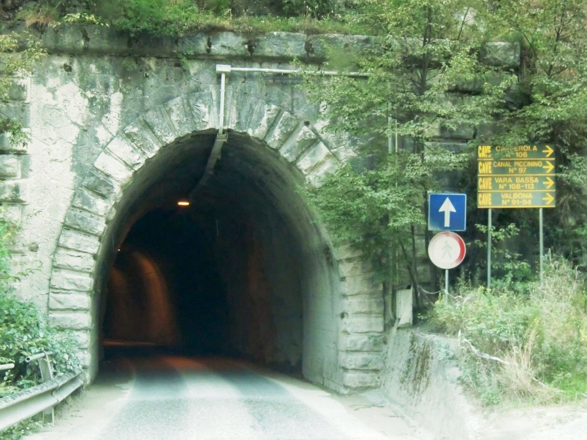 Monte Croce Tunnel eastern portal 