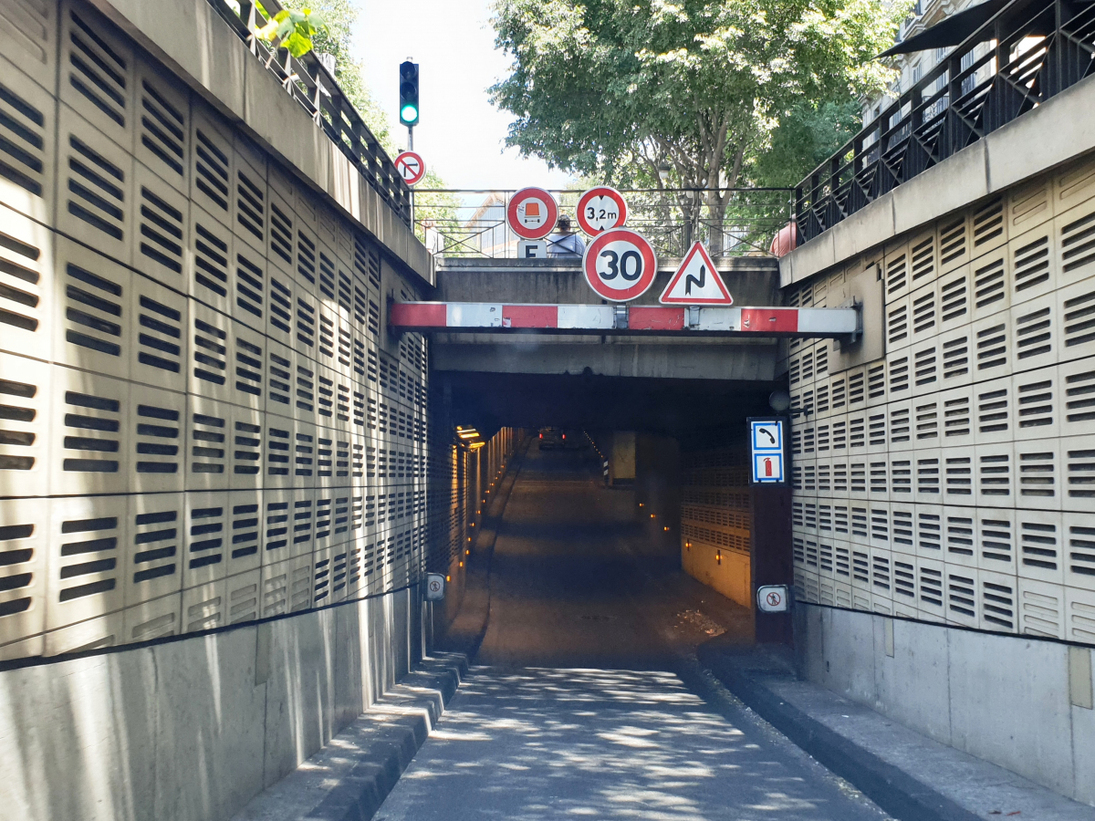 Saint-Charles Tunnel eastern portal 