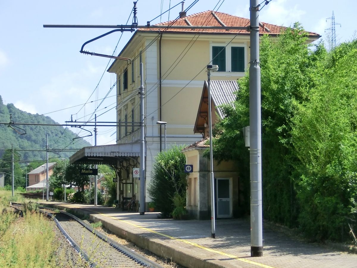 Bahnhof Mele 