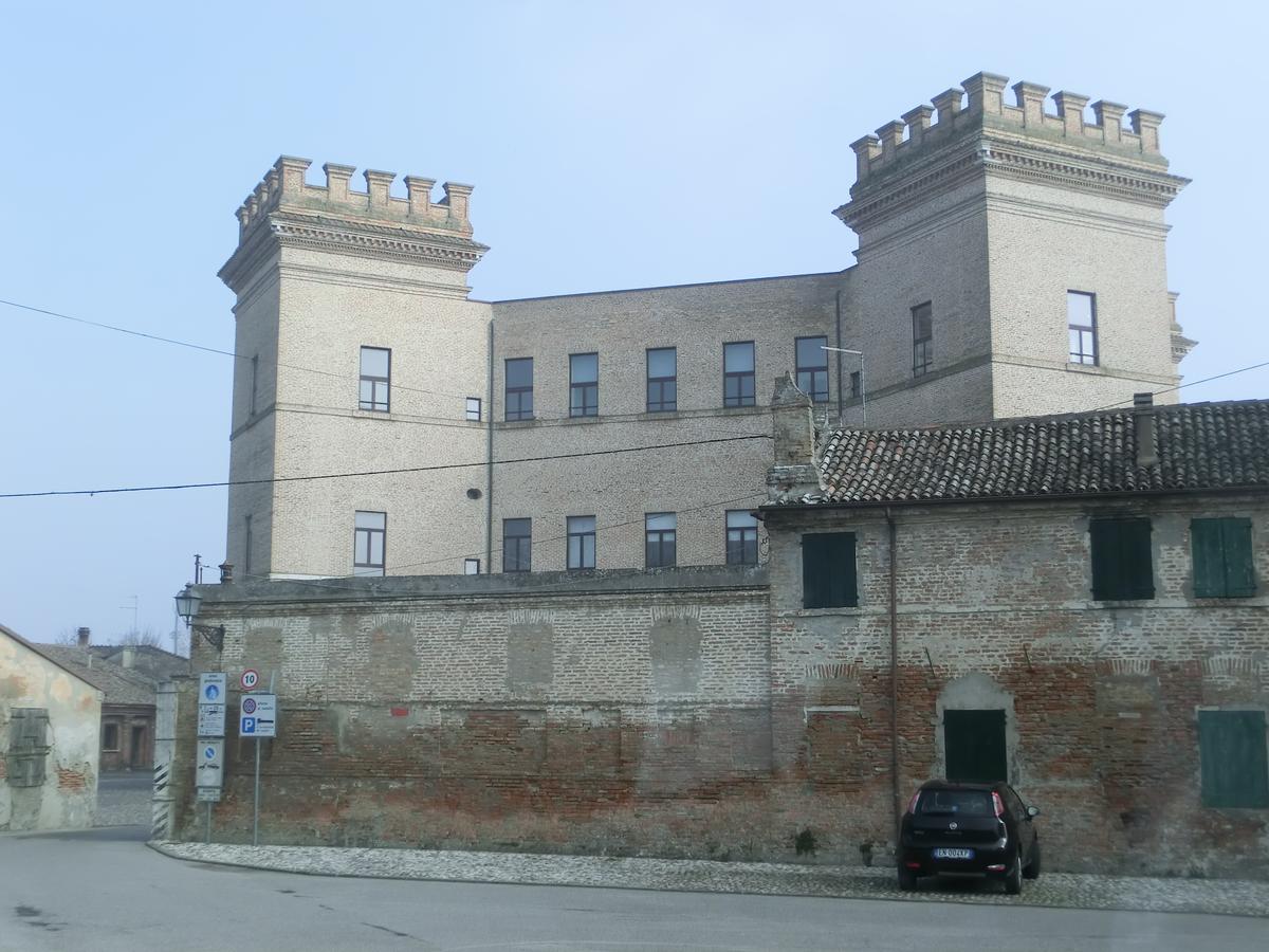Mesola Castle 