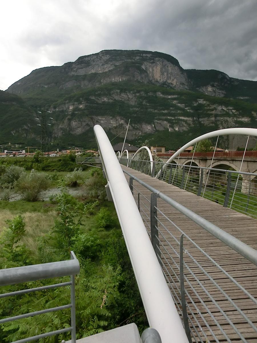 Radwegbrücke Fosina 