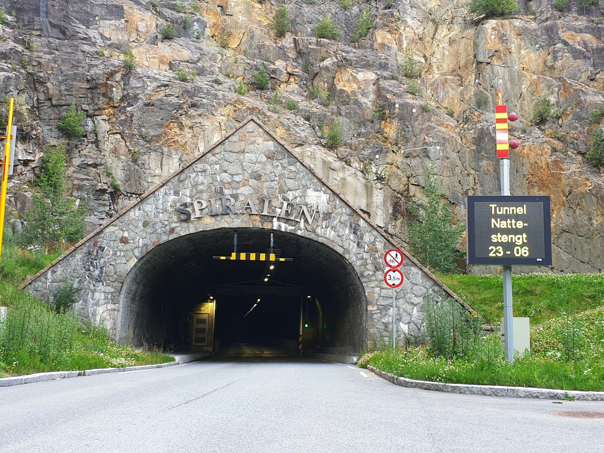 Spiralen Tunnel 