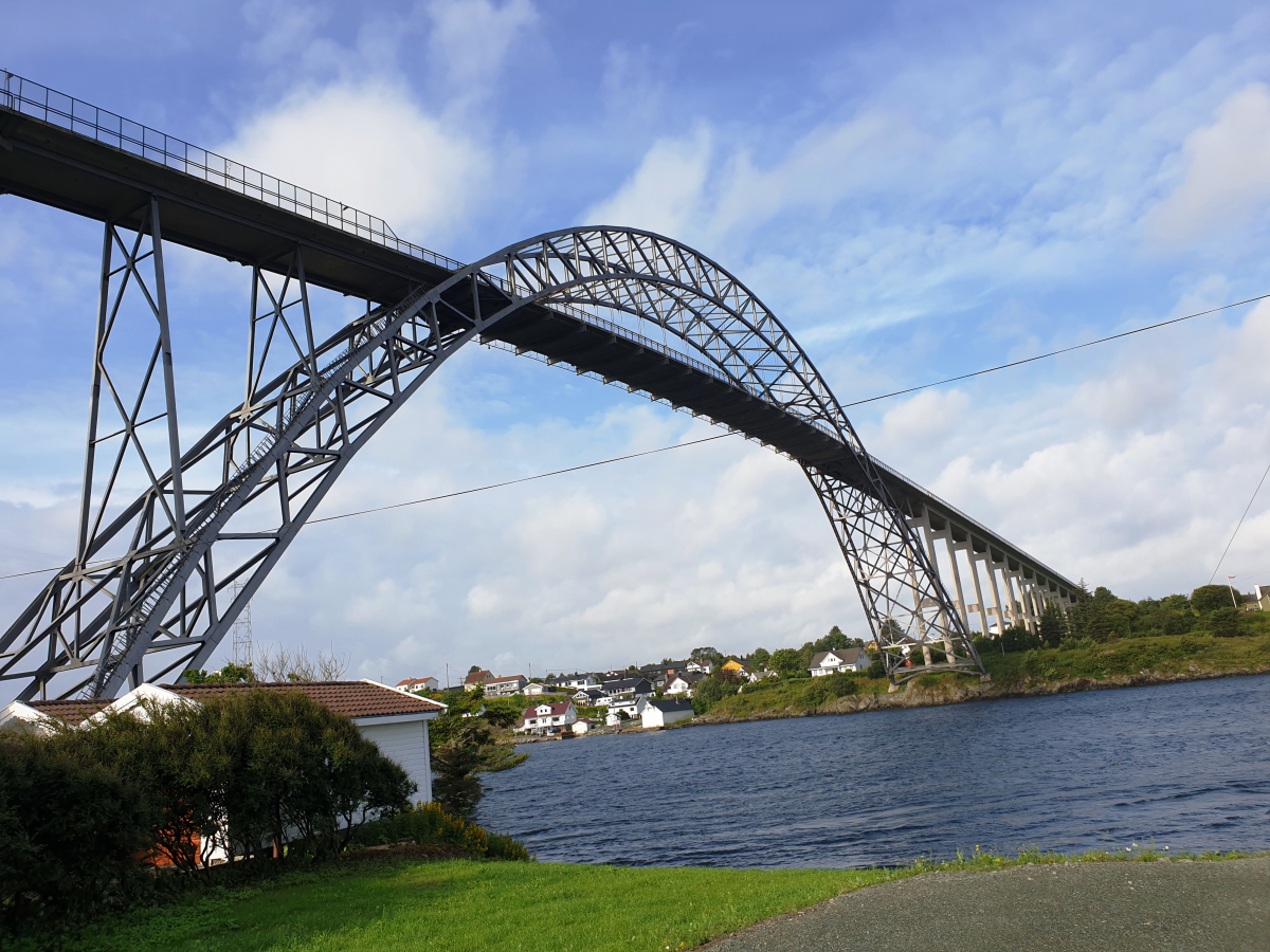 Karmsund Bridge 