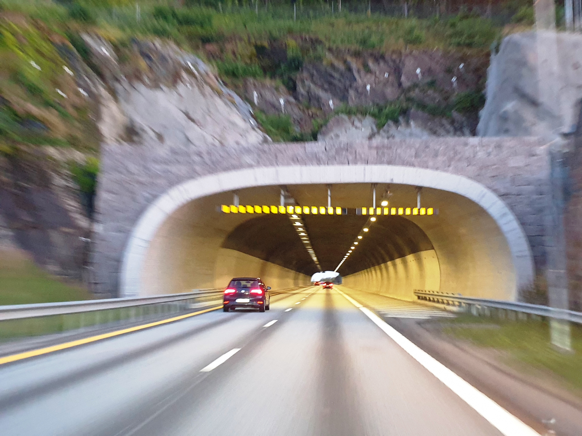 Auglendshøyden Tunnel 