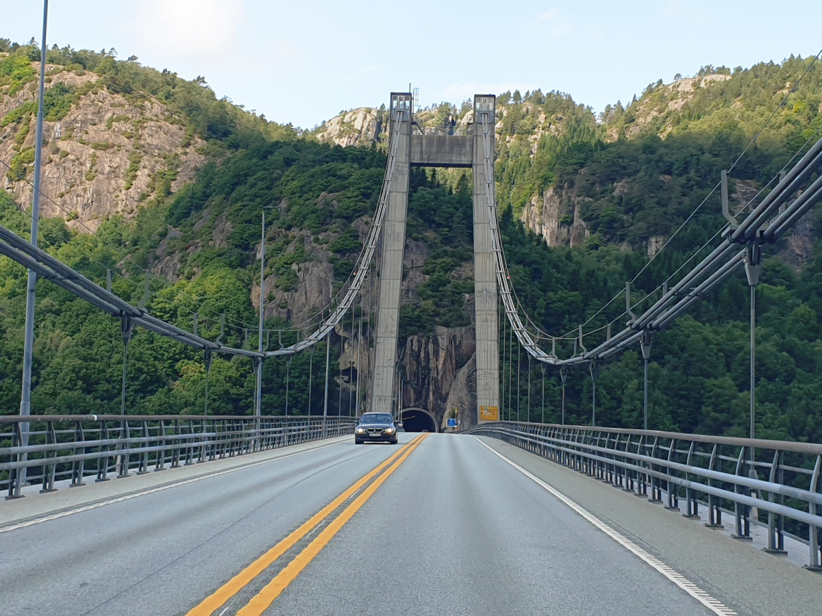 Pont sur le Fjord de Feda 