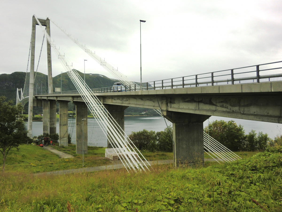 Gjemnessundbrücke 