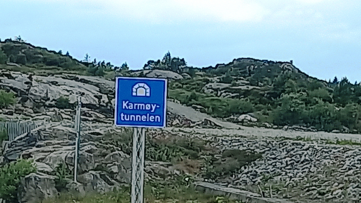 Karmøy Tunnel - Fordesfjord (eastern) portal 